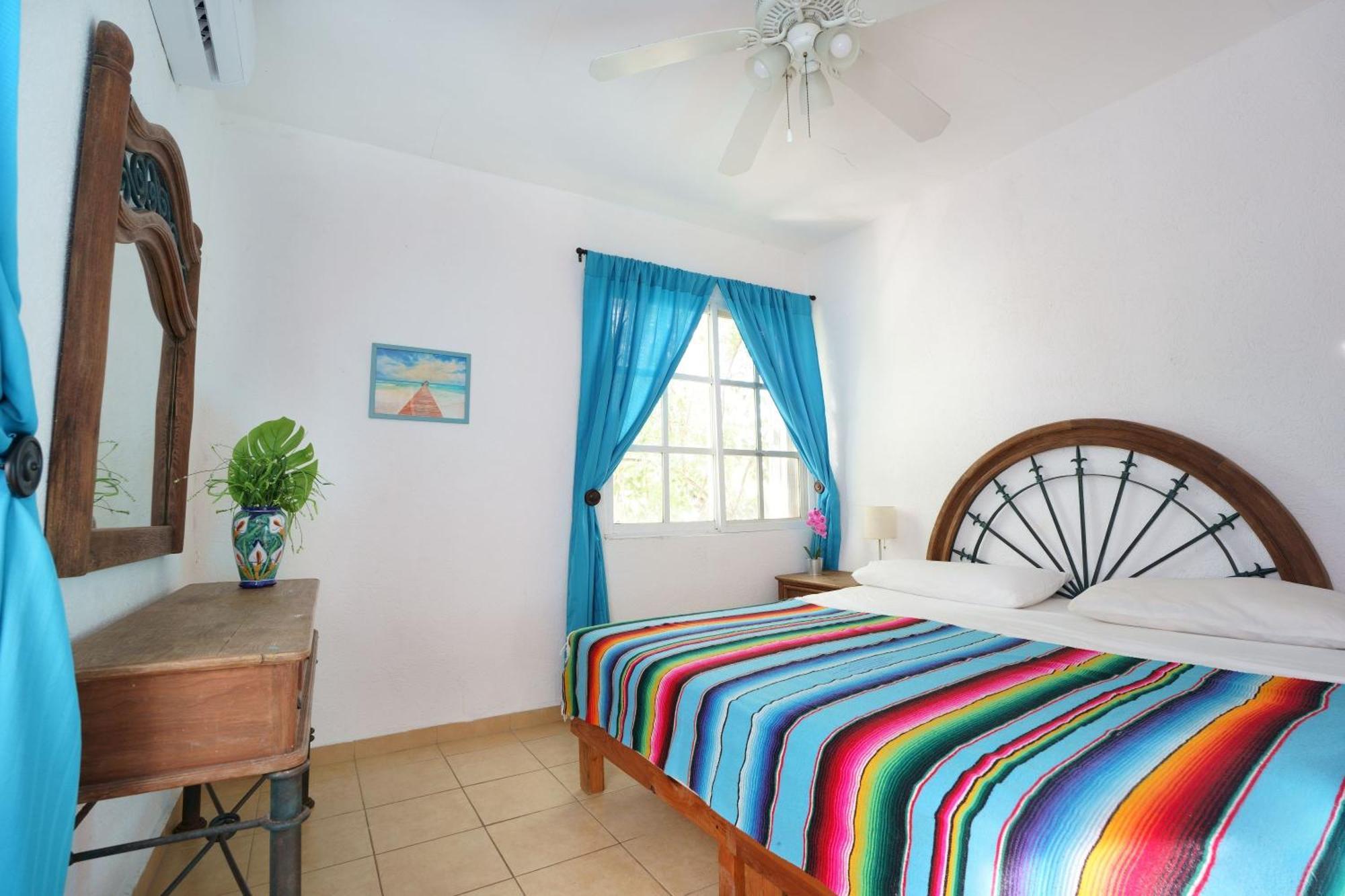 Casa De Colores Playa del Carmen Exteriör bild